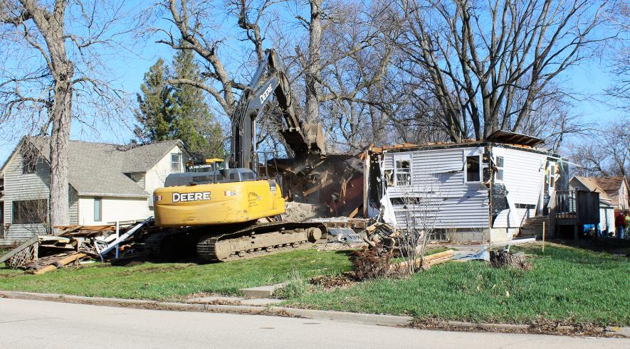 The home at 207 First St. East in Hardwick was demolished Monday after the home owner failed to comply with the city’s raze order issued in October. Demolition costs and debris removal will be assessed against the property. Mavis Fodness/Rock County Star Herald Photo