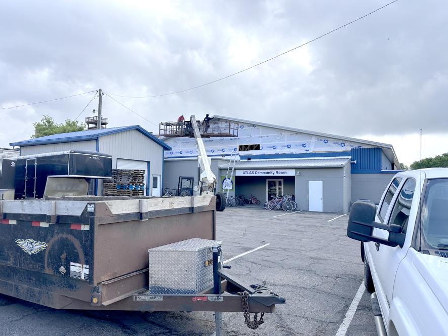 Construction crews work on the roof and air conditioning project at ATLAS of Rock County Thursday, May 15. Lori Sorenson/Rock County Star Herald Photo