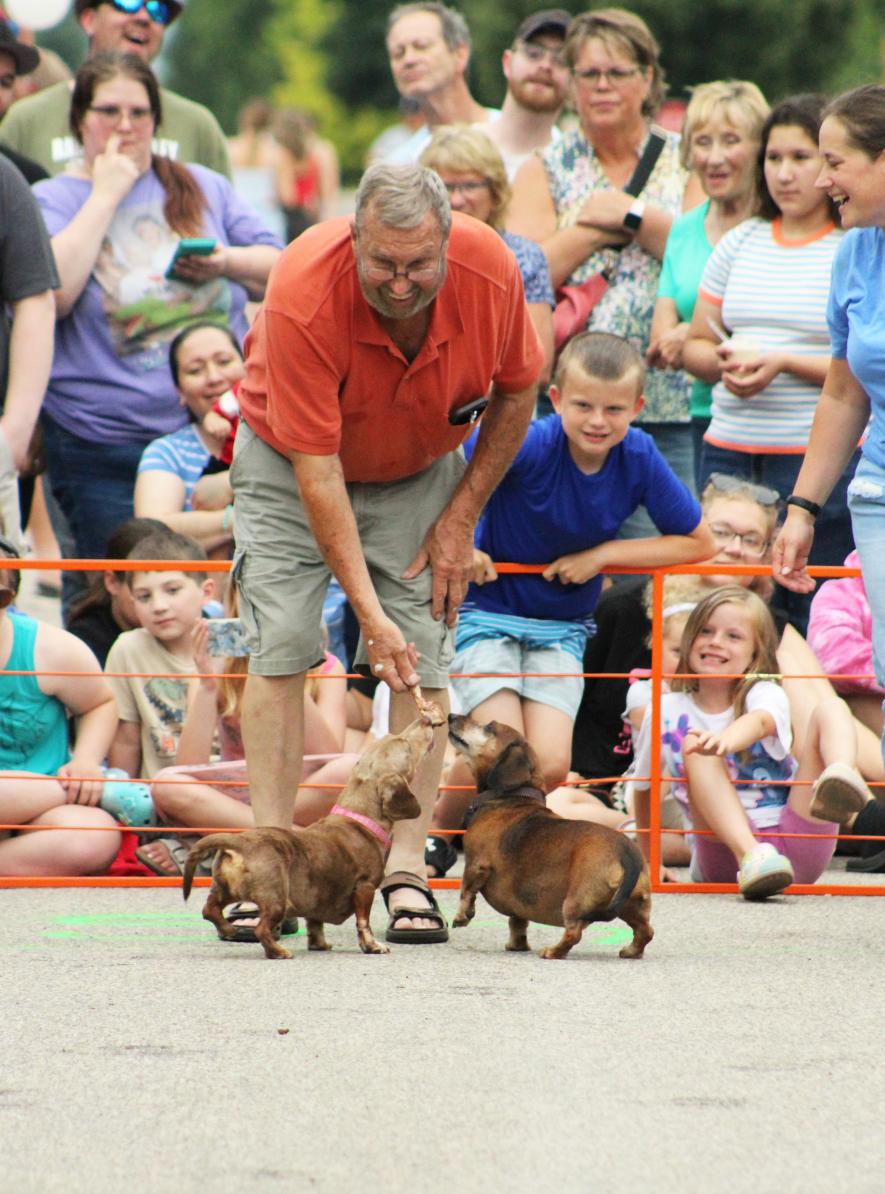 Rock County Star Herald Photo by Mavis Fodness