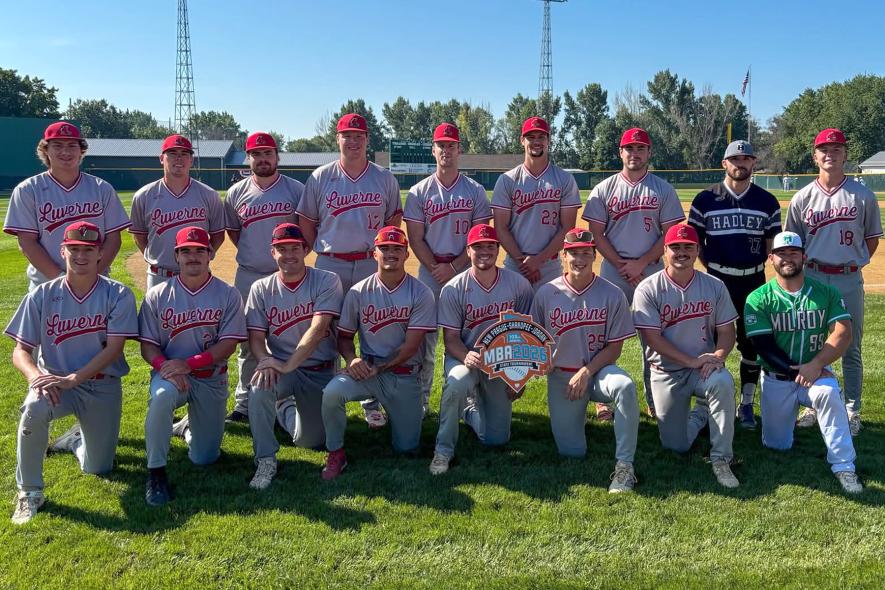 Luverne poses for a team photo before taking on Dumont at the state tournament in New Prague Aug. 23. Players are (front, left to right) Carter Sehr, Isaac Bonner, Casey Sehr, Braydon Ripka, Ethan Beyer, Blake Sauer, Cade Wenninger, Derek Smith (Milroy Irish), (back) Landon Ahrendt, Skyler Wenninger, Will Serie, Layke Miller, Derek Lundgren, Jake Haugen, Ben Serie, Tucker Sorenson (Hadley Buttermakers) and Josh Hansen.