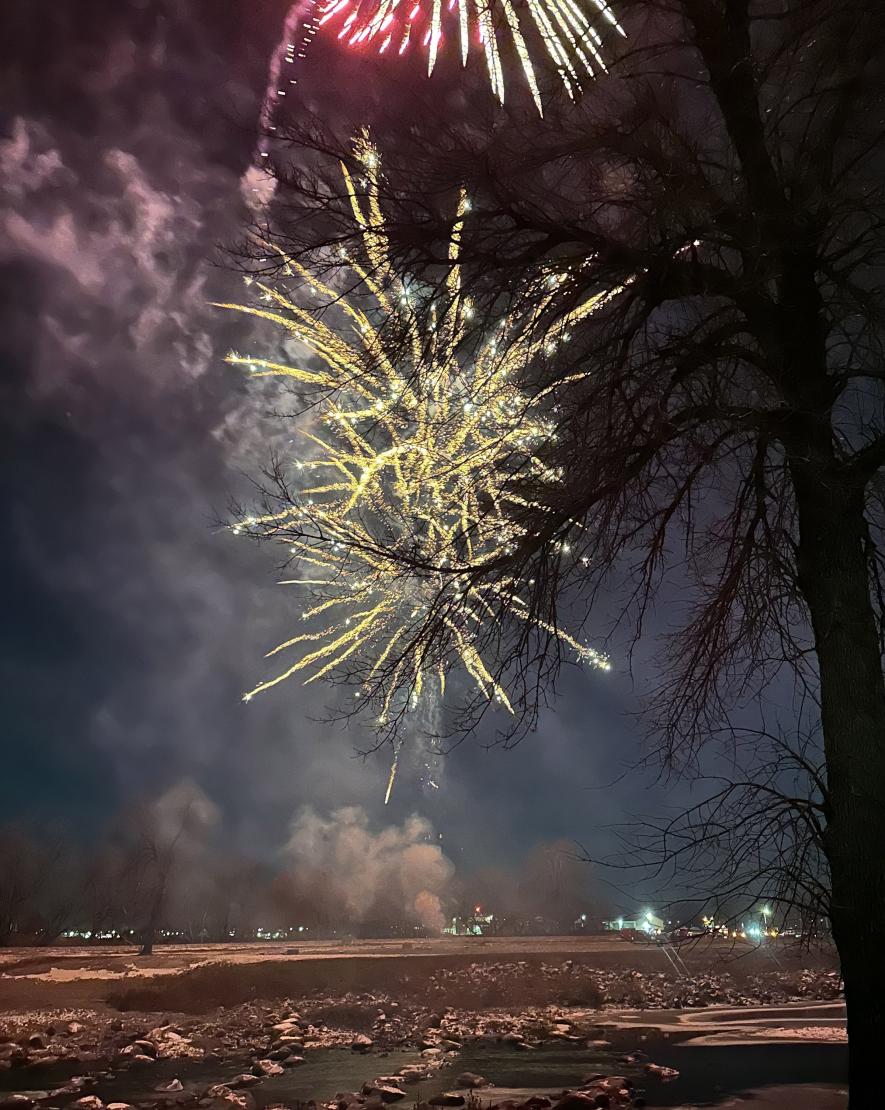 The pyrotechnician crew this year included Jon and Krista Kurtz, Mark Kurtz, Jenn Wiebe and Aerick Dennis. After the roughly 15-minute fireworks show, the holiday displays in the park were lighted simultaneously, and motorists slowly circled the park to see all the displays.LORI SORENSON/Rock County Star Herald Photo