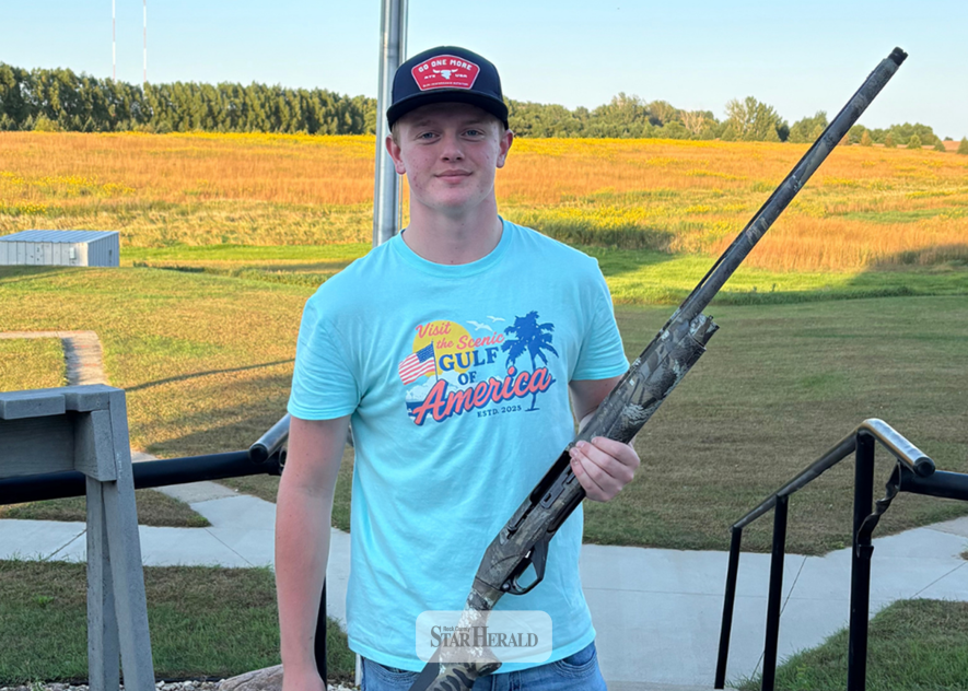 submitted photo/Kale Bullerman Freshman Kale Bullerman shot a perfect 25 targets in Week 1 of the fall season.