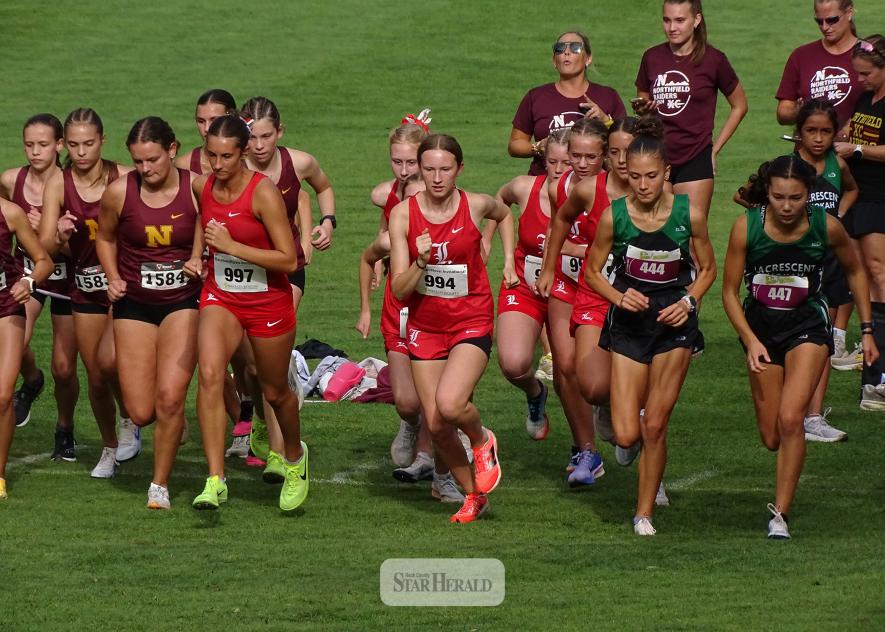 The Luverne girls’ varsity 5,000-meter cross country team takes off among several other teams at the Rochester Mayo Invitational Sept. 17. LHS placed seventh out of 17 teams. submitted by Angi Gangested 