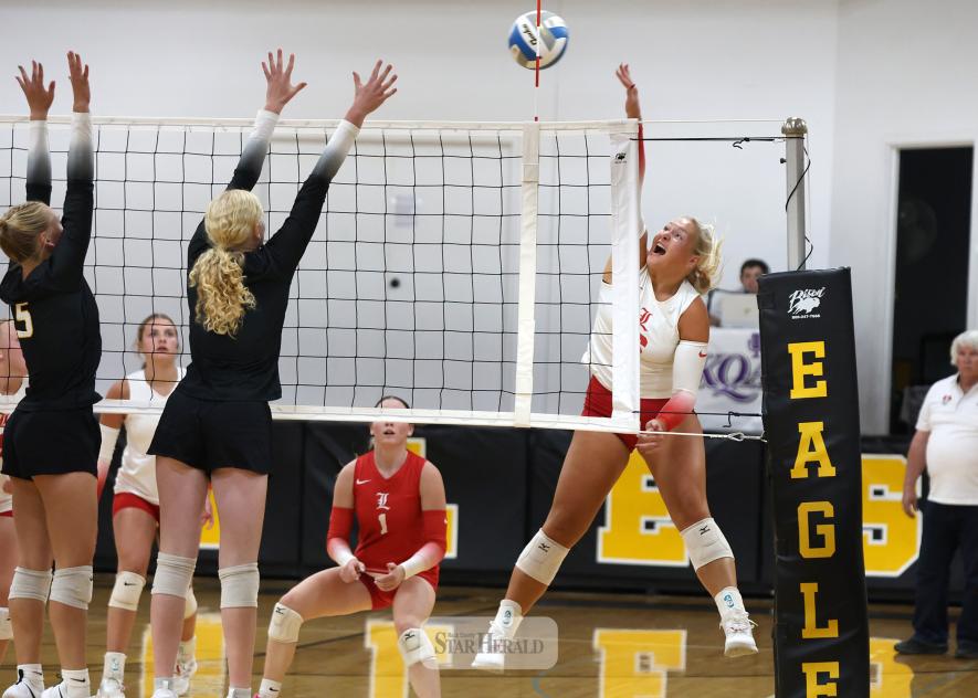 Rock County Star Herald Photo