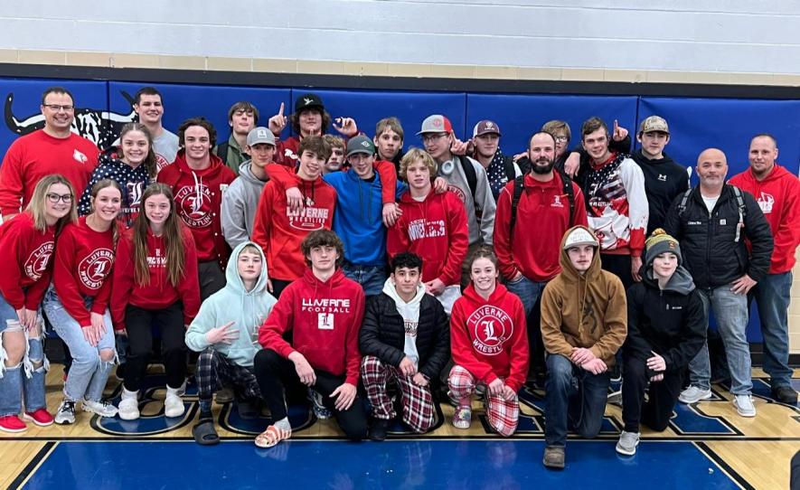 Pictured are (front, from left) Ty Kopp, Caden Kruger, Uriel Hernandez, Bernie Rock, Rayden Boyenga, Brody Kopp, (middle) manager Emma Deutsch, manager Reagan Mehlhaff, Ellie Rock, CeCe Rock, Sam Rock, Tucker Remme, Matthew Gangestad, Aaron Kindt, Leif Ingebretsen, Dawson Holtz, assistant coach Jeremy Kopp, assistant coach Lance Pipka, (back) head coach Jordan Kopp, assistant coach Jake Haugen, Andrew Deutsch, Masyn Akkerman, Hudson Hough, Adam Ask, Cash Bonnett, Kane Akkerman, Cameron McCrary, Logan Willi 